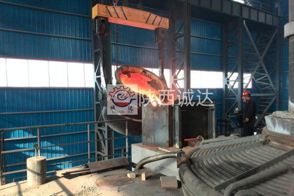 河南安陽(yáng)3200KVA熱熔渣電爐生產(chǎn)過程