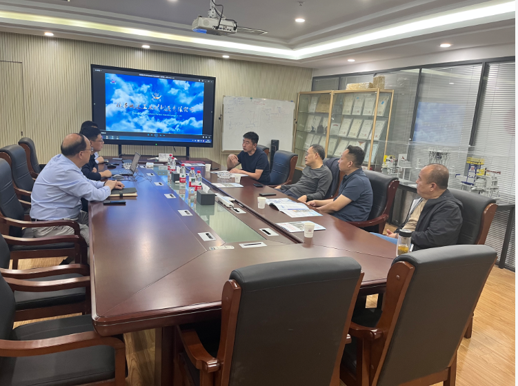 山西客戶蒞臨我公司考察交流，共探礦棉爐設(shè)備技術(shù)升級(jí)與合作新機(jī)遇